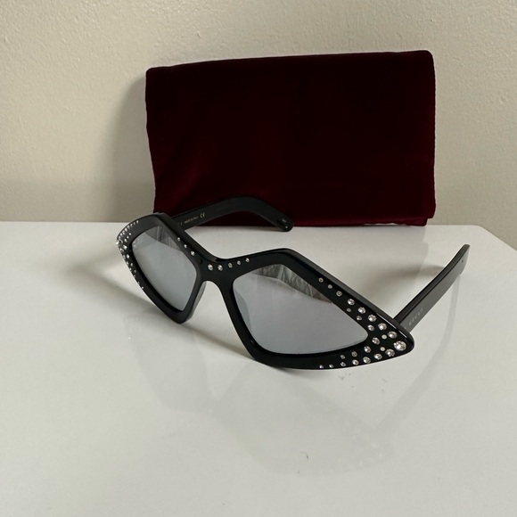 Gucci Hollywood Forever Collection Sunglasses GG0496S Sunglasses with crystals - Picture 5 of 12